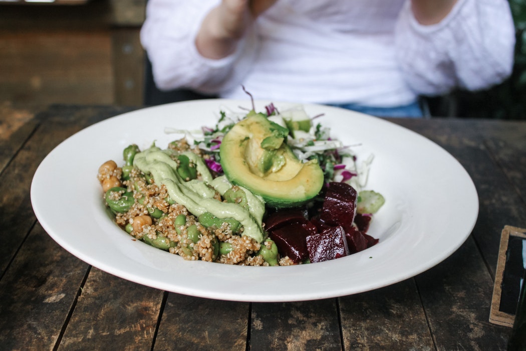 plato de entrada palta